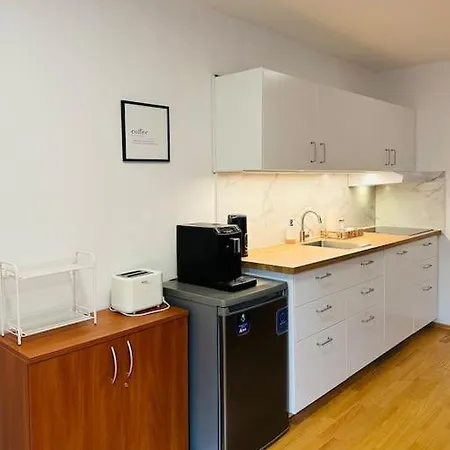 Family-friendly 5 Apartament